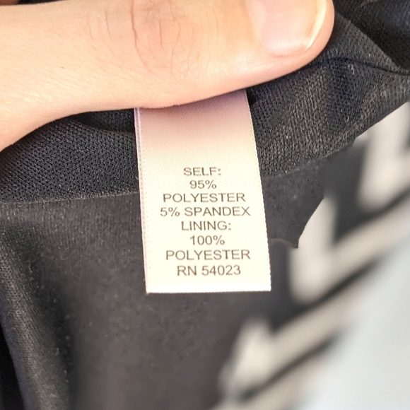 black & off white chevron pattern long sleeve dress, xs - Picture 9 of 12